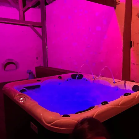 Couette-café Seigneurie Du Bois Moreau *