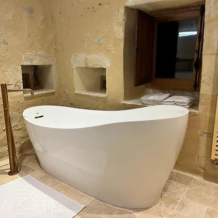 Seigneurie Du Bois Moreau Bed and breakfast *