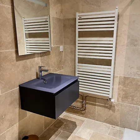 Seigneurie Du Bois Moreau לינה וארוחת בוקר *