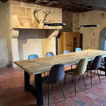 לינה וארוחת בוקר Seigneurie Du Bois Moreau