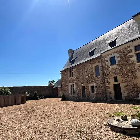 Bed & Breakfast Seigneurie Du Bois Moreau Durtal